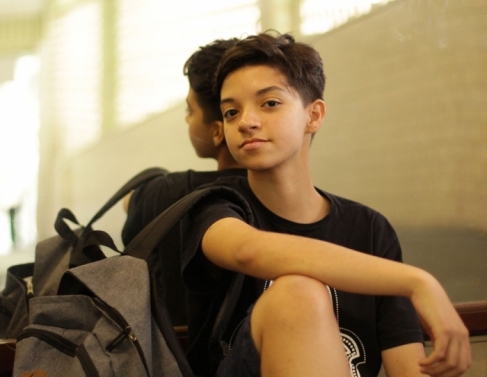 Átalo em busca da identidade de gênero que o reflita 