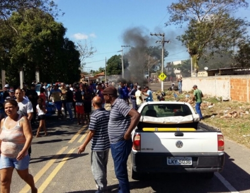 Protesto na localidade de Quilombo 