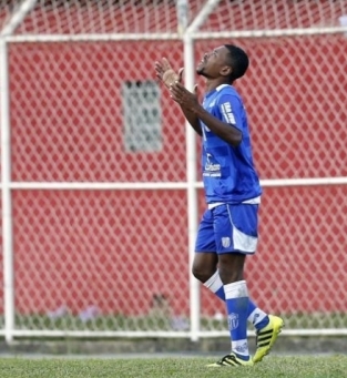 Luquinha marcou pelo Goyta