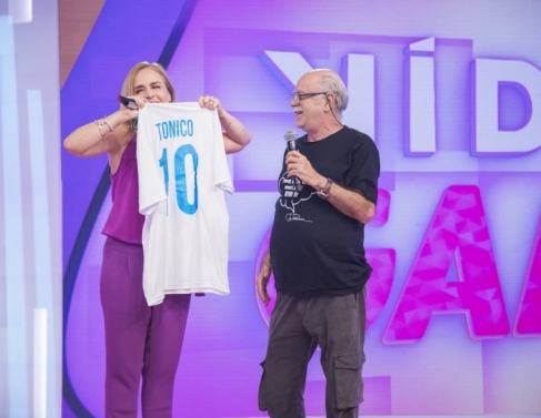 Ang&eacute;lica e Tonico Pereira gravam o Video Game