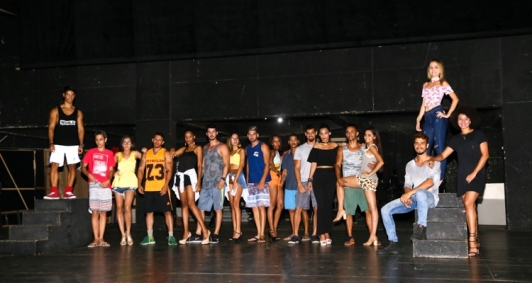 Finalistas estão ensaiando desde dezembro