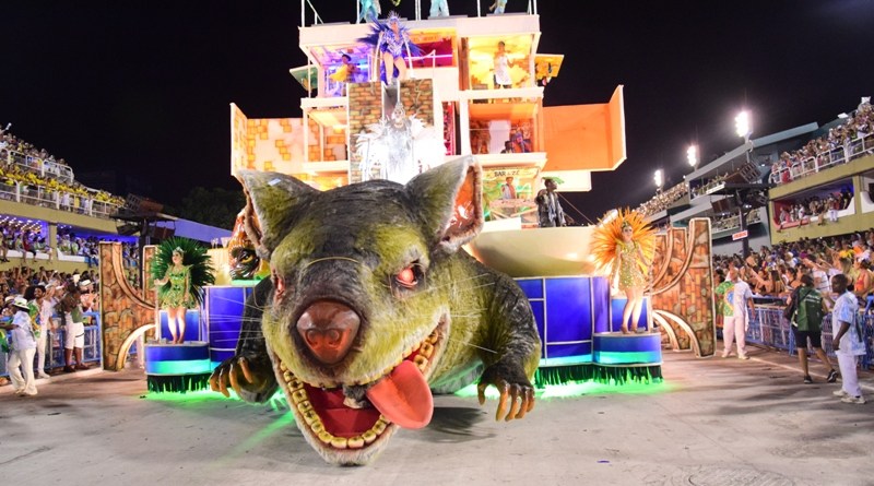 Beija-Flor terá alegoria com rato gigantesco para representar os maus  políticos 