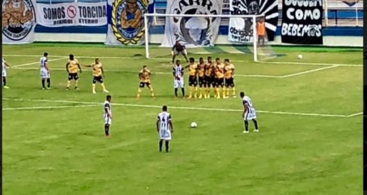 Americano empata em Macaé