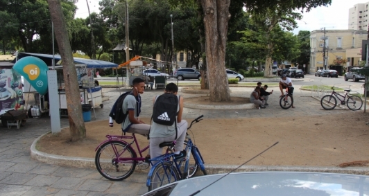 Liceu suspende aulas 