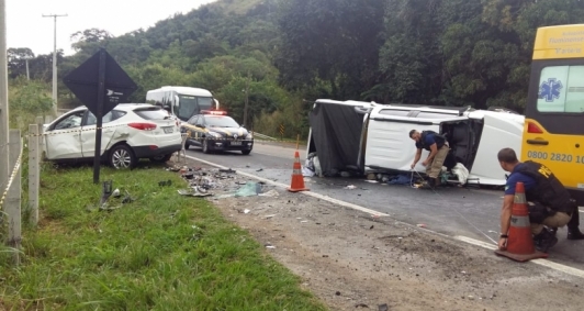 Acidente na BR 101