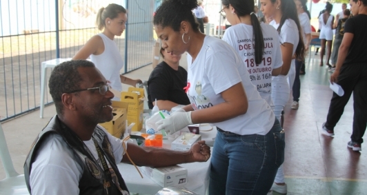 Cadastro de doadores (Foto: Genilson Pessanha)