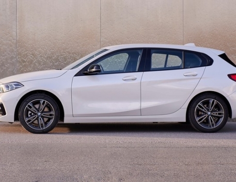 BMW anuncia venda da terceira geração do Série 1