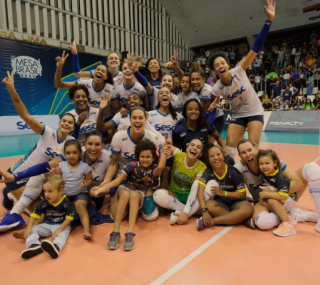 Equipe &eacute; l&iacute;der da Superliga e atual tricampe&atilde; estadual