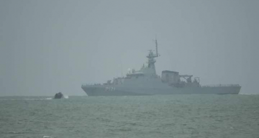 Marinha faz buscas por menina