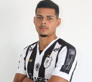 Carrera substituirá o suspenso Cláudio Maradona