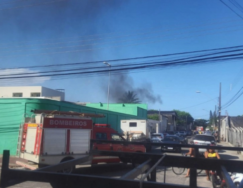 Acidente aconteceu por volta das 15h40