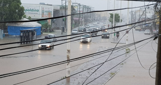 Chuva alaga rodovia Raul Souto Maior