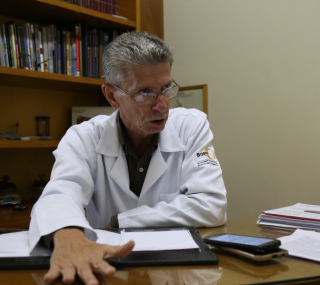 José Roberto Crespo, presidente do Sindicato dos Médicos de Campos