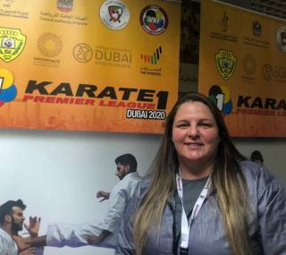 Samara Jardim tem acompanhado a delegação brasileira em viagens por diversos países