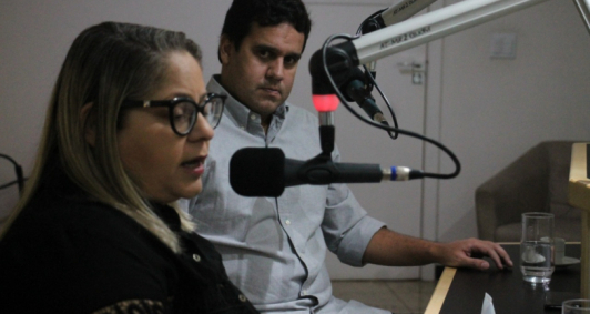 Rafael Diniz e Andreya Moreira no Folha no Ar