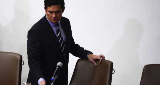 O ministro da Justia e Segurana Pblica, Sergio Moro, fala   imprensa 