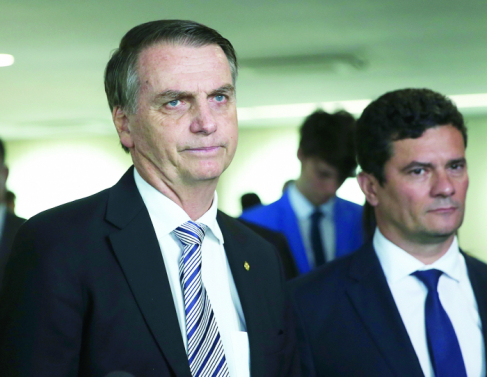 O presidente Jair Bolsonaro e o ex-ministro da Justiça, Sérgio Moro