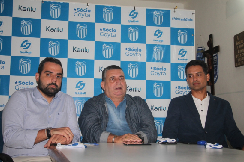 Presidente Dartagnan Fernandes (centro) e os diretores Alexey Dantas e Tiago Guadagno deram coletiva nesta quinta