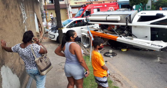 Acidente em Guarus (Foto: Genilson Pessanha)