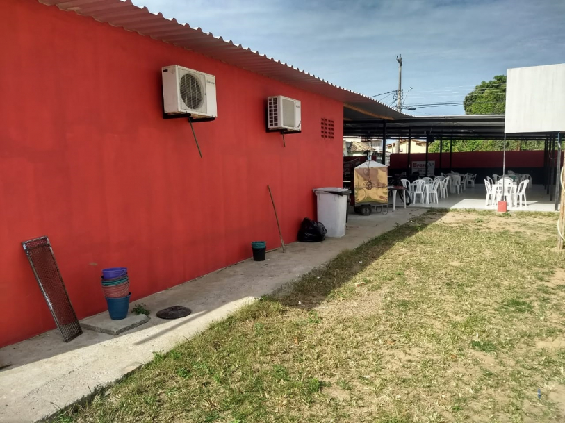 Aparelhos de ar condicionado j� instalados nos consult�rios