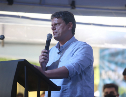 Ministro Tarc�sio Freitas em visita ao Norte e Noroeste Fluminense