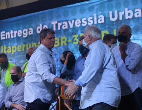 Ministro Tarc�sio Freitas em visita ao Norte e Noroeste Fluminense