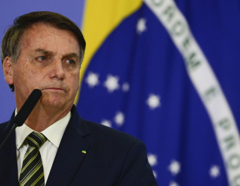 O presidente da República, Jair Bolsonaro, durante a solenidade de posse dos ministros da Justiça e Segurança Pública; e da Advocacia-Geral da União no Palácio do Planalto
