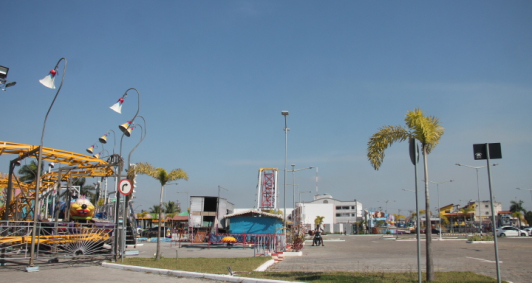 Montagem de parque em shopping (Fotos: Genilson Pessanha)