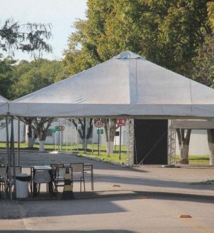 Fila para vacina&ccedil;&atilde;o (Foto: Genilson Pessanha)