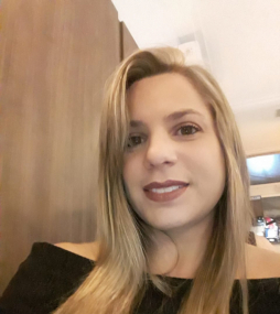 H�llen Gomes, psic�loga do Centro Escola Riachuelo