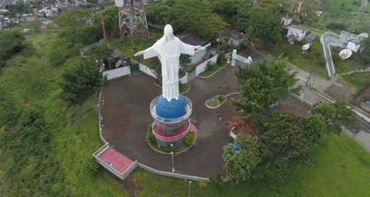 Monumento em Itaperuna