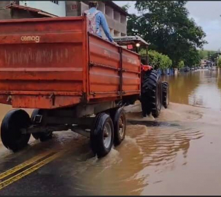 Rio Carangola em Natividade