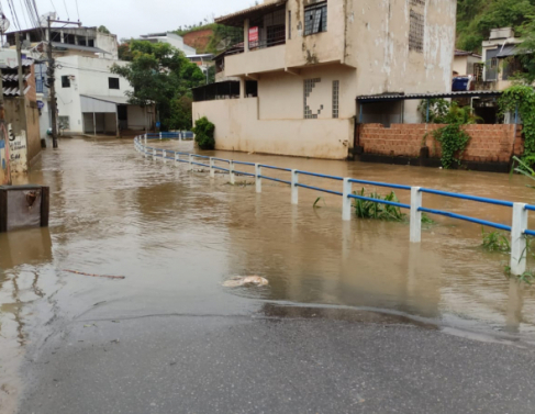 Cheia do rio do Muria em Itaperuna
