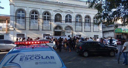 Manifesta��o pela morte da professora Luanda (Fotos: Genilson Pessanha)