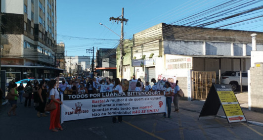 Manifesta��o pela morte da professora Luanda (Fotos: Genilson Pessanha)