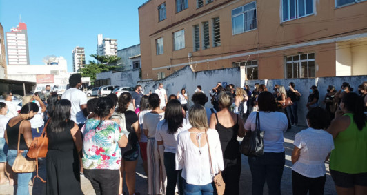 Manifesta��o pela morte da professora Luanda (Fotos: Genilson Pessanha)