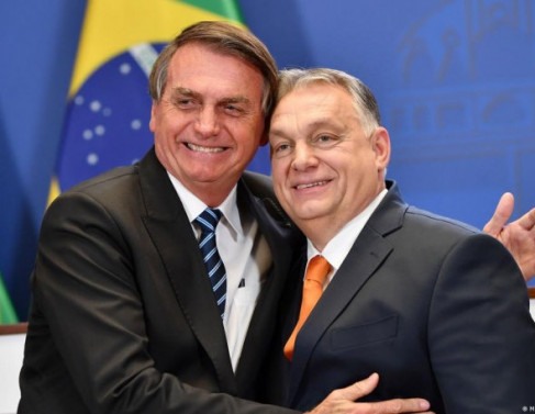 Jair Bolsonaro e Viktor Orbán, primeiro-ministro da Hungria. 