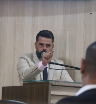 Juninho Virg&iacute;lio