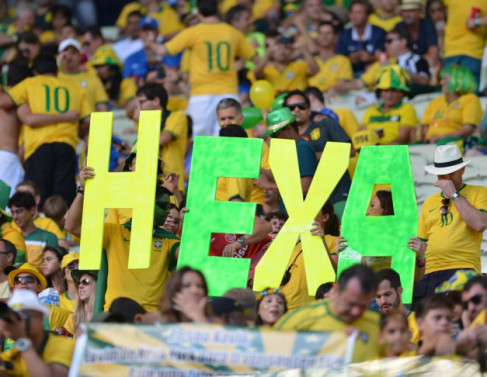 Brasil joga contra a seleção da  Colômbia  na arena Castelão em Fortaleza (Marcello Casal Jr/Agência Brasil)