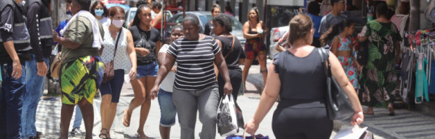 Compras de Natal (Foto: Genilson Pessanha)