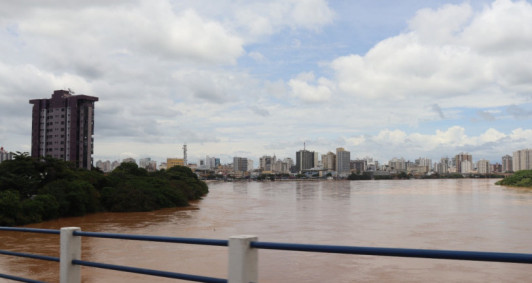 Rio Para&iacute;ba do Sul