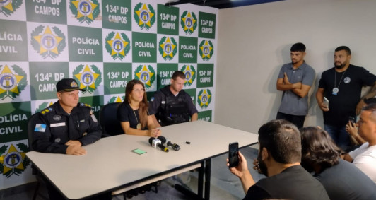 Coletiva de imprensa na 134ª DP