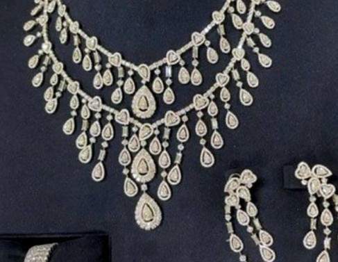 Joias teriam sido presenteadas à Michelle Bolsonaro 