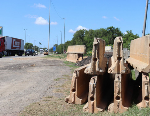 In�cio das obras de duplica��o da BR 101, em Campos (Foto: Genilson Pessanha)