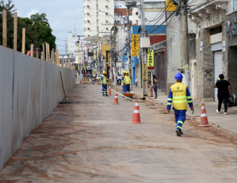 Trecho da XV de Novembro tem previso de liberao nesta tera