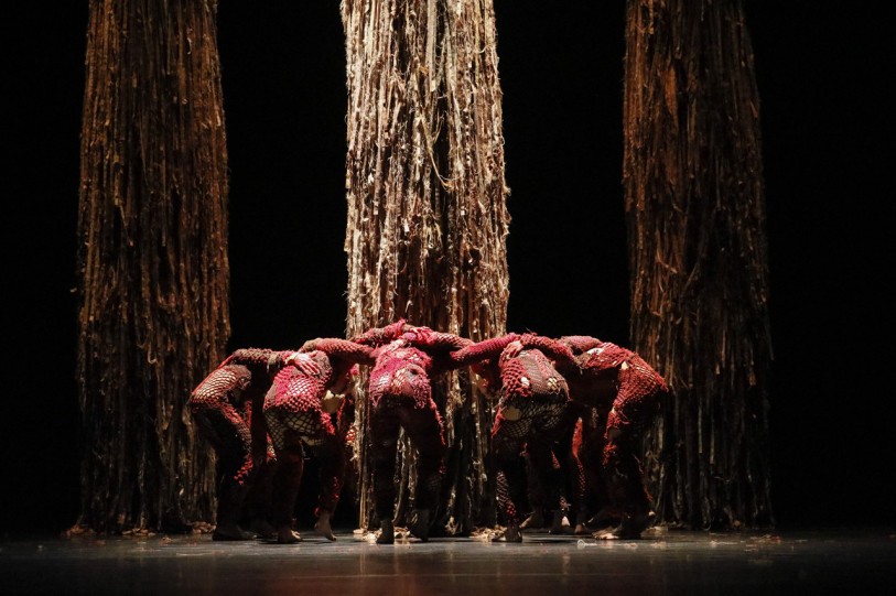 Espet&aacute;culo trata de ci&ecirc;ncia e f&eacute;, entre outros temas