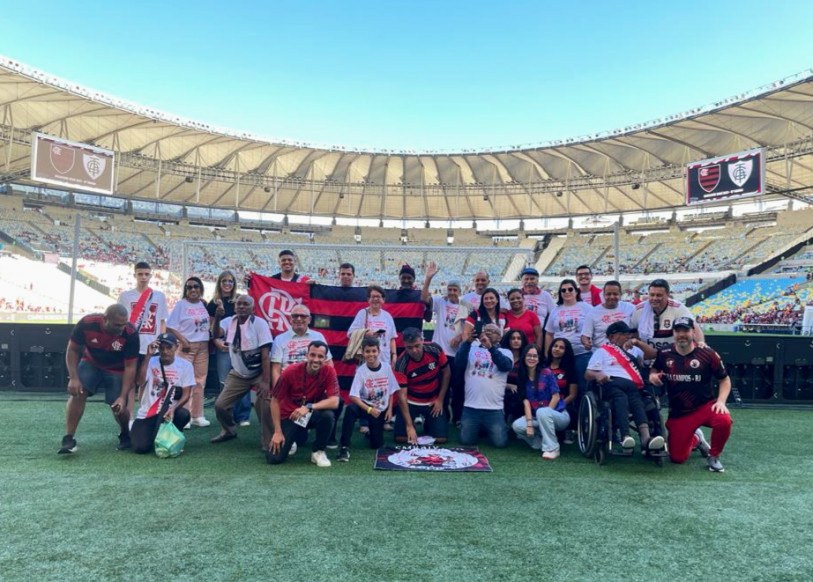 Comitiva no gramado do Maracan&atilde; 