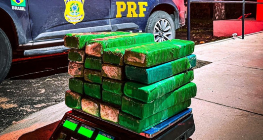 Maconha foi apreendida dentro de ônibus