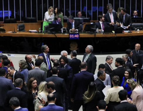 Sess&atilde;o plen&aacute;ria na C&acirc;mara dos Deputados