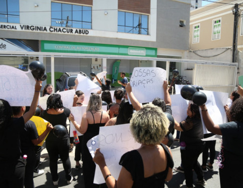 Manifestao sobre falta de repasse do pagamento do plano de sade 